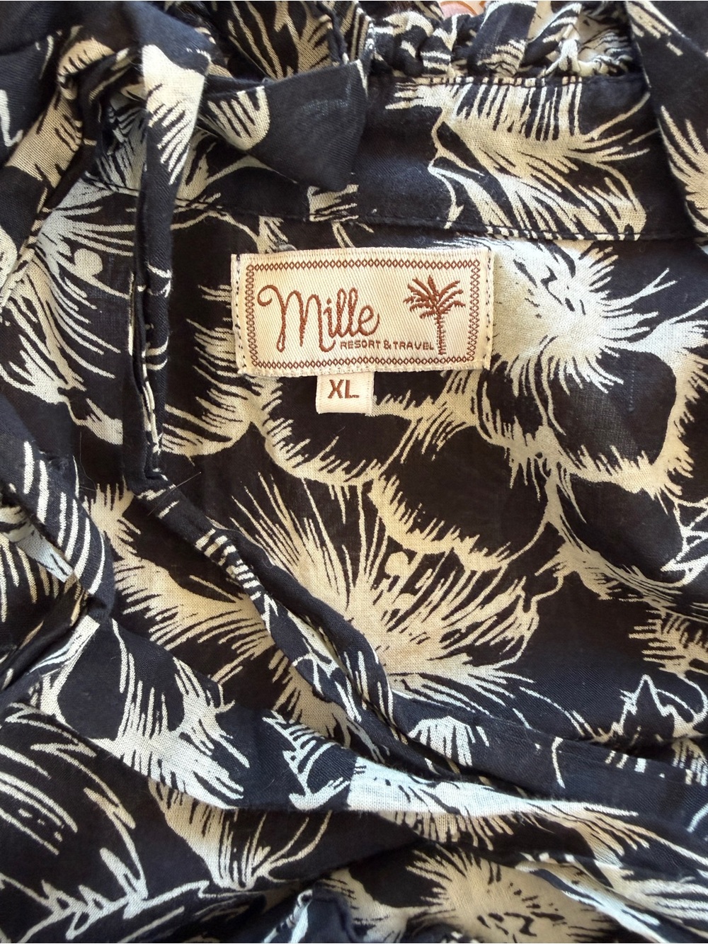 Mille Black & Cream Floral V-Neck Dress - Women's XL